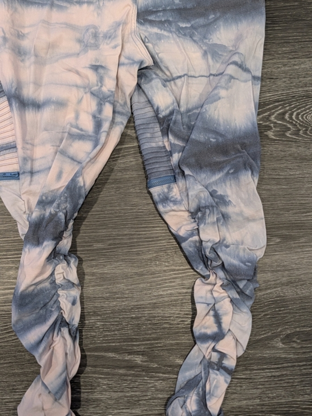 Tie-Dye Blue & Pink Womens' Jogger Pants
